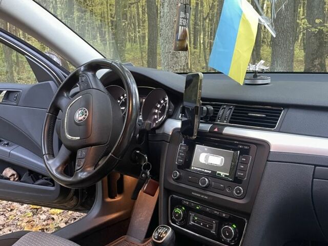 Шкода Суперб 2013 у Луцьку на Automoto.ua Коричневий Шкода Суперб, об'ємом двигуна 2 л та пробігом 250 тис. км за 12800 $, фото 15 на Automoto.ua