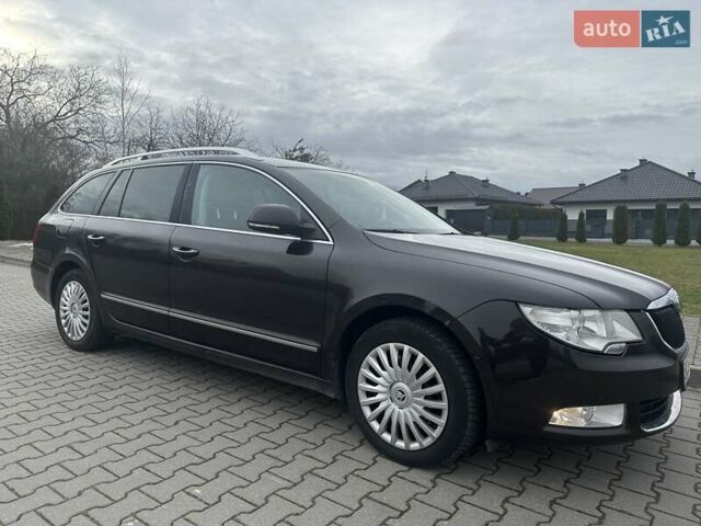 Коричневий Шкода Суперб, об'ємом двигуна 2 л та пробігом 305 тис. км за 12000 $, фото 16 на Automoto.ua