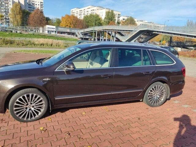 Коричневый Шкода Суперб, объемом двигателя 2 л и пробегом 233 тыс. км за 8000 $, фото 5 на Automoto.ua