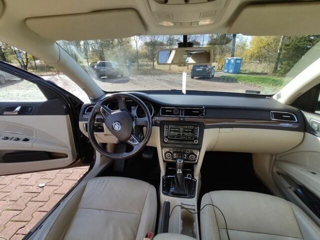 Коричневый Шкода Суперб, объемом двигателя 2 л и пробегом 233 тыс. км за 8000 $, фото 7 на Automoto.ua