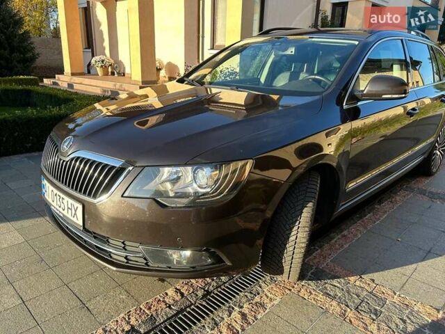 Коричневый Шкода Суперб, объемом двигателя 1.97 л и пробегом 296 тыс. км за 15300 $, фото 13 на Automoto.ua