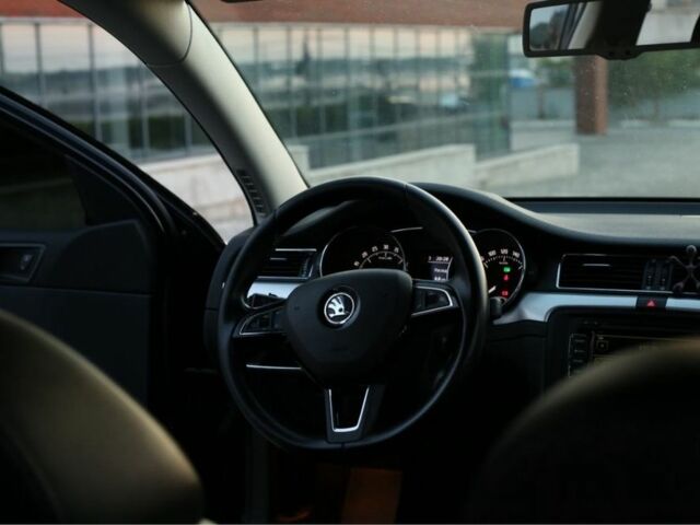 Коричневый Шкода Суперб, объемом двигателя 2 л и пробегом 270 тыс. км за 13500 $, фото 15 на Automoto.ua