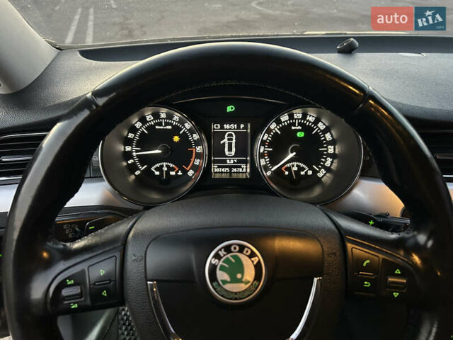 Коричневый Шкода Суперб, объемом двигателя 2 л и пробегом 307 тыс. км за 10900 $, фото 21 на Automoto.ua