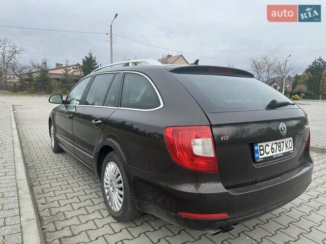 Коричневий Шкода Суперб, об'ємом двигуна 2 л та пробігом 305 тис. км за 12000 $, фото 17 на Automoto.ua