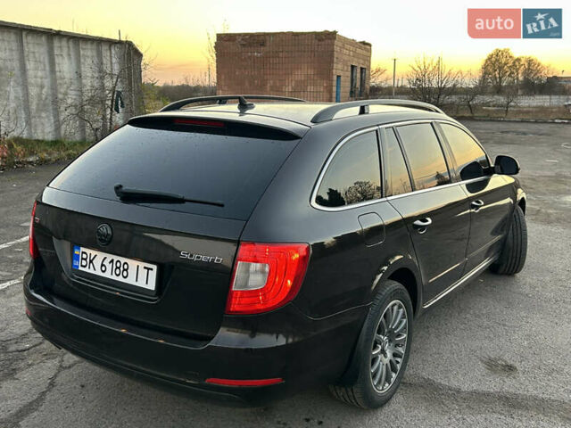 Коричневый Шкода Суперб, объемом двигателя 2 л и пробегом 307 тыс. км за 10900 $, фото 4 на Automoto.ua