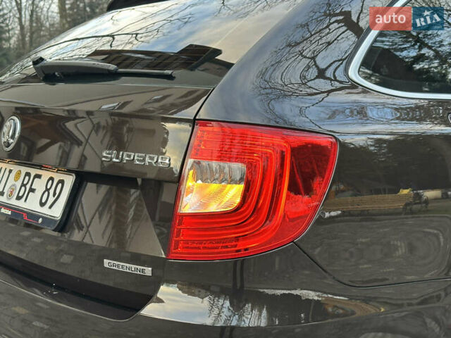 Коричневий Шкода Суперб, об'ємом двигуна 1.6 л та пробігом 258 тис. км за 10899 $, фото 79 на Automoto.ua