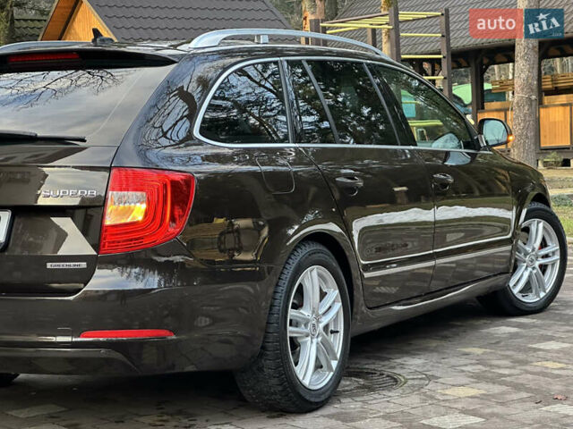 Коричневий Шкода Суперб, об'ємом двигуна 1.6 л та пробігом 258 тис. км за 10899 $, фото 76 на Automoto.ua
