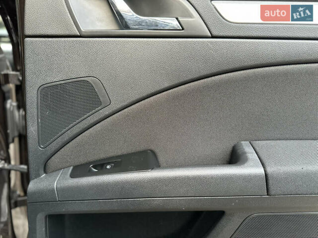 Коричневий Шкода Суперб, об'ємом двигуна 1.6 л та пробігом 258 тис. км за 10899 $, фото 142 на Automoto.ua