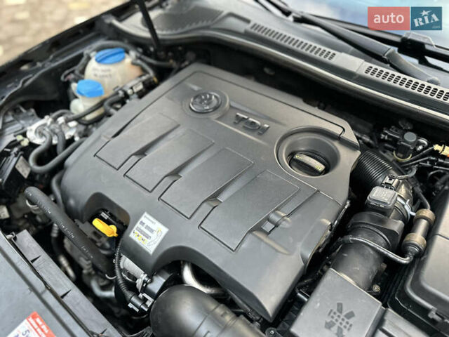 Коричневий Шкода Суперб, об'ємом двигуна 1.6 л та пробігом 258 тис. км за 10899 $, фото 163 на Automoto.ua