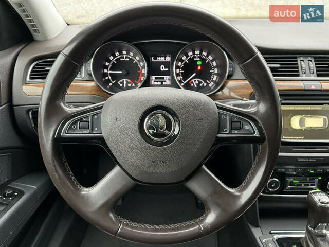 Коричневый Шкода Суперб, объемом двигателя 1.97 л и пробегом 123 тыс. км за 17499 $, фото 14 на Automoto.ua