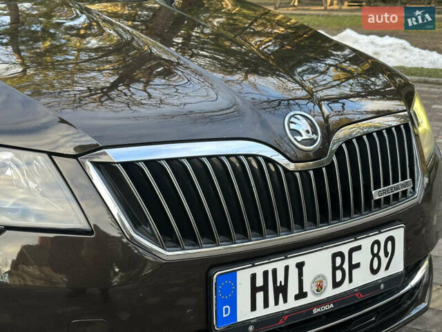 Коричневий Шкода Суперб, об'ємом двигуна 1.6 л та пробігом 258 тис. км за 10899 $, фото 23 на Automoto.ua