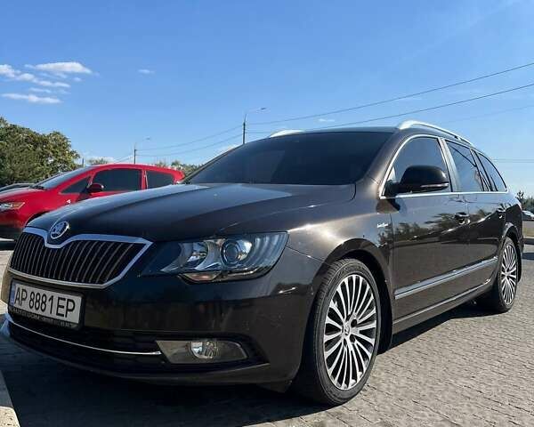 Коричневый Шкода Суперб, объемом двигателя 1.97 л и пробегом 243 тыс. км за 13800 $, фото 1 на Automoto.ua