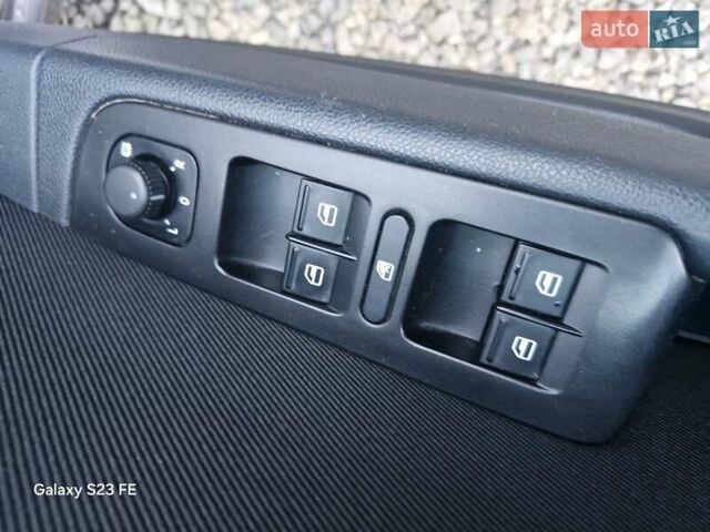 Коричневый Шкода Суперб, объемом двигателя 2 л и пробегом 204 тыс. км за 13499 $, фото 26 на Automoto.ua