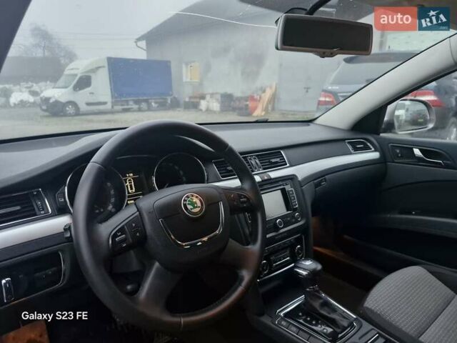 Коричневый Шкода Суперб, объемом двигателя 2 л и пробегом 204 тыс. км за 13499 $, фото 22 на Automoto.ua