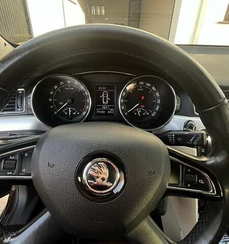 Коричневый Шкода Суперб, объемом двигателя 2 л и пробегом 275 тыс. км за 12000 $, фото 2 на Automoto.ua