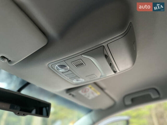 Коричневий Шкода Суперб, об'ємом двигуна 1.6 л та пробігом 258 тис. км за 10899 $, фото 113 на Automoto.ua