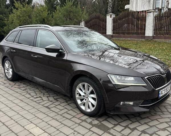 Коричневый Шкода Суперб, объемом двигателя 1.97 л и пробегом 259 тыс. км за 14500 $, фото 13 на Automoto.ua