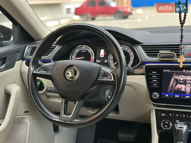 Коричневый Шкода Суперб, объемом двигателя 2 л и пробегом 255 тыс. км за 20500 $, фото 33 на Automoto.ua