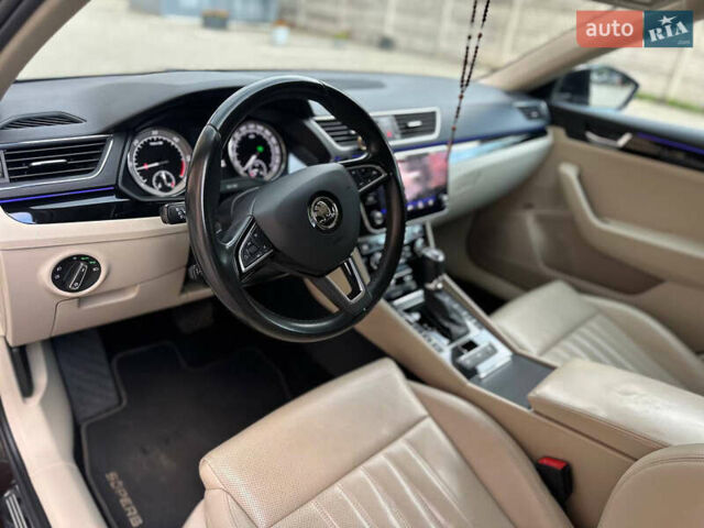 Коричневый Шкода Суперб, объемом двигателя 2 л и пробегом 255 тыс. км за 20500 $, фото 26 на Automoto.ua