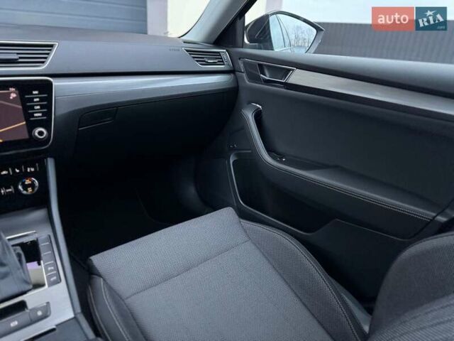 Коричневый Шкода Суперб, объемом двигателя 1.97 л и пробегом 235 тыс. км за 21500 $, фото 50 на Automoto.ua