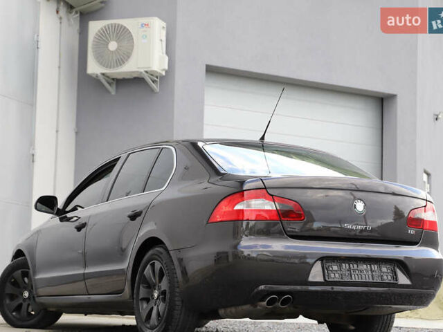Шкода Суперб 2009 у Дрогобичі на Automoto.ua Коричневий Шкода Суперб, об'ємом двигуна 1.9 л та пробігом 250 тис. км за 8500 $, фото 6 на Automoto.ua