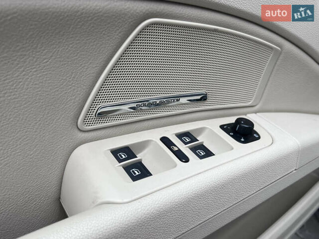 Коричневый Шкода Суперб, объемом двигателя 1.8 л и пробегом 292 тыс. км за 7990 $, фото 12 на Automoto.ua