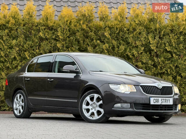 Коричневый Шкода Суперб, объемом двигателя 1.8 л и пробегом 186 тыс. км за 7999 $, фото 10 на Automoto.ua