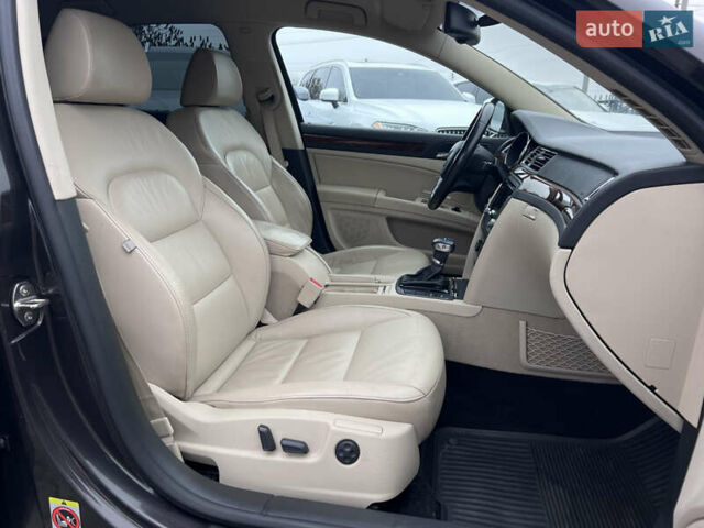 Коричневый Шкода Суперб, объемом двигателя 1.8 л и пробегом 292 тыс. км за 7990 $, фото 26 на Automoto.ua