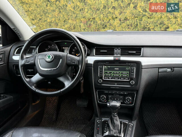 Коричневый Шкода Суперб, объемом двигателя 1.8 л и пробегом 186 тыс. км за 7999 $, фото 31 на Automoto.ua