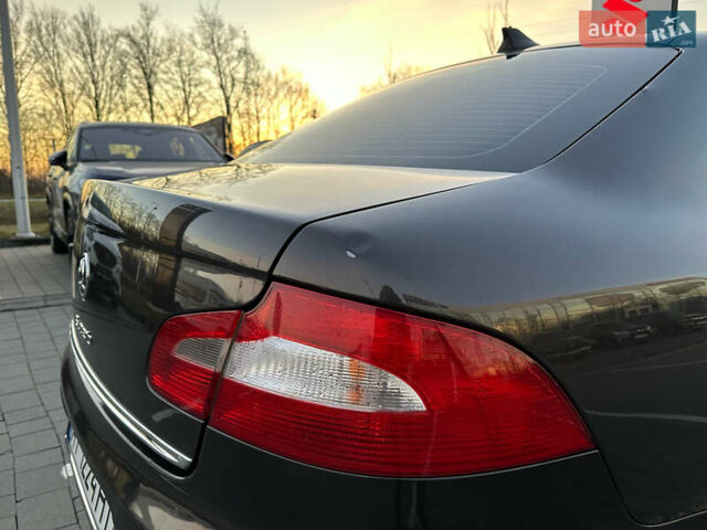 Коричневий Шкода Суперб, об'ємом двигуна 1.8 л та пробігом 240 тис. км за 6850 $, фото 17 на Automoto.ua