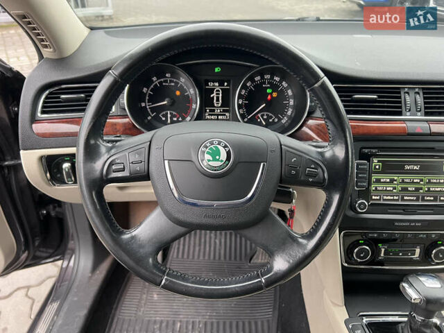 Коричневый Шкода Суперб, объемом двигателя 1.8 л и пробегом 292 тыс. км за 7990 $, фото 16 на Automoto.ua