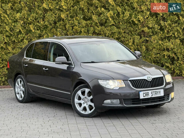 Коричневый Шкода Суперб, объемом двигателя 1.8 л и пробегом 186 тыс. км за 7999 $, фото 9 на Automoto.ua