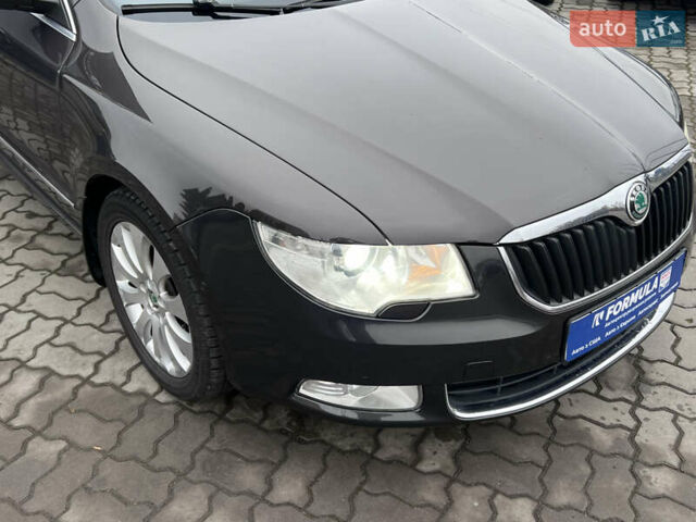 Коричневый Шкода Суперб, объемом двигателя 1.8 л и пробегом 292 тыс. км за 7990 $, фото 10 на Automoto.ua