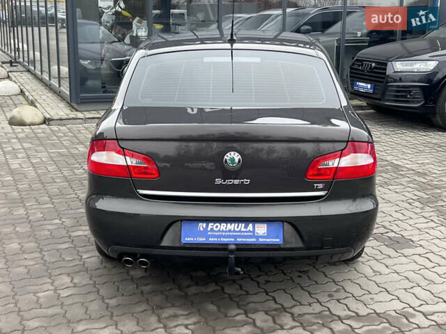 Коричневый Шкода Суперб, объемом двигателя 1.8 л и пробегом 292 тыс. км за 7990 $, фото 39 на Automoto.ua