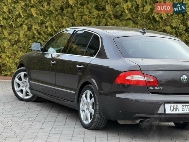 Коричневый Шкода Суперб, объемом двигателя 1.8 л и пробегом 186 тыс. км за 7999 $, фото 13 на Automoto.ua