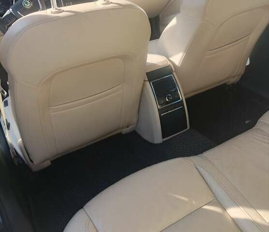 Коричневый Шкода Суперб, объемом двигателя 2 л и пробегом 270 тыс. км за 7500 $, фото 3 на Automoto.ua