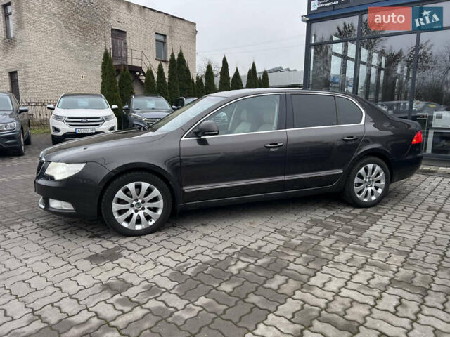 Коричневый Шкода Суперб, объемом двигателя 1.8 л и пробегом 292 тыс. км за 7990 $, фото 8 на Automoto.ua