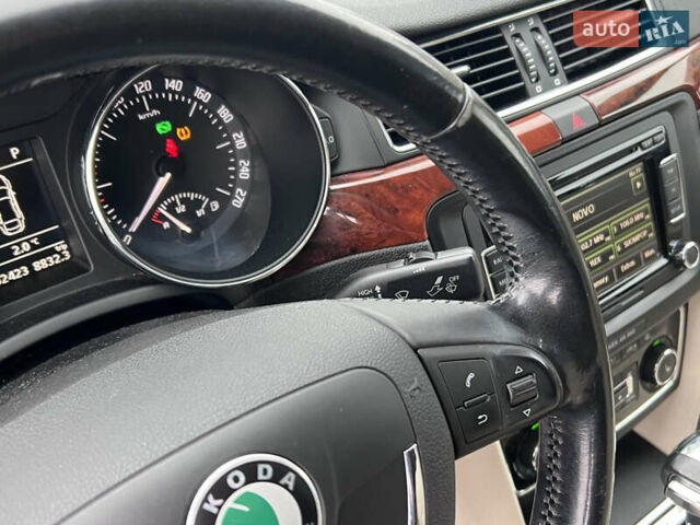 Коричневый Шкода Суперб, объемом двигателя 1.8 л и пробегом 292 тыс. км за 7990 $, фото 18 на Automoto.ua