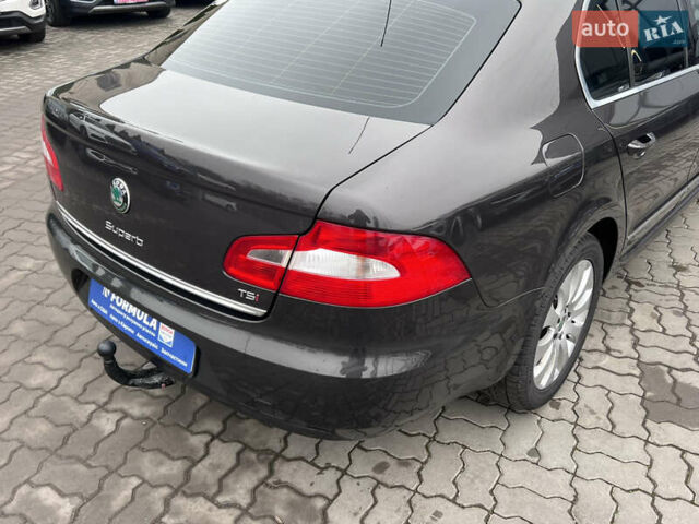 Коричневый Шкода Суперб, объемом двигателя 1.8 л и пробегом 292 тыс. км за 7990 $, фото 44 на Automoto.ua