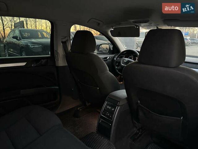 Коричневый Шкода Суперб, объемом двигателя 1.8 л и пробегом 245 тыс. км за 6000 $, фото 8 на Automoto.ua