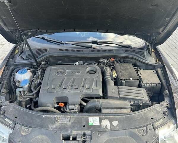 Шкода Суперб 2011 у Вінниці на Automoto.ua Коричневий Шкода Суперб, об'ємом двигуна 2 л та пробігом 251 тис. км за 12299 $, фото 8 на Automoto.ua