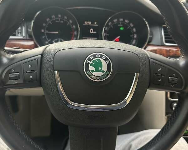 Шкода Суперб 2011 у Вінниці на Automoto.ua Коричневий Шкода Суперб, об'ємом двигуна 2 л та пробігом 251 тис. км за 12299 $, фото 7 на Automoto.ua