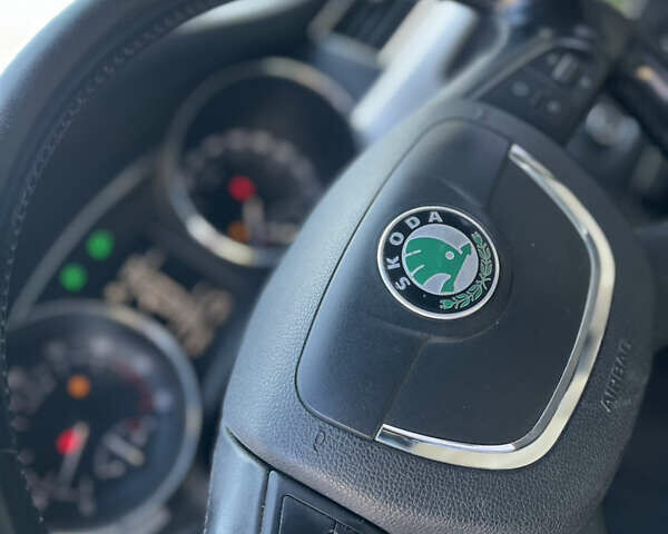 Коричневый Шкода Суперб, объемом двигателя 1.4 л и пробегом 243 тыс. км за 7499 $, фото 16 на Automoto.ua