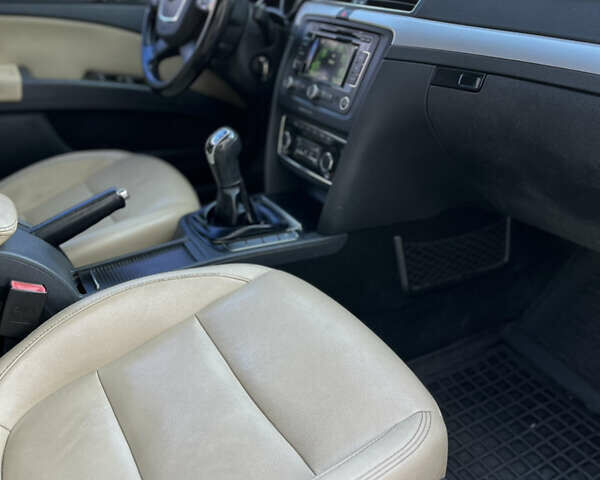 Коричневый Шкода Суперб, объемом двигателя 1.4 л и пробегом 243 тыс. км за 7499 $, фото 23 на Automoto.ua