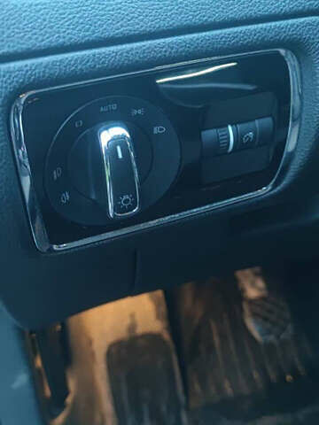 Шкода Суперб 2012 у Ужгороді на Automoto.ua Коричневий Шкода Суперб, об'ємом двигуна 1.6 л та пробігом 303 тис. км за 8900 $, фото 7 на Automoto.ua