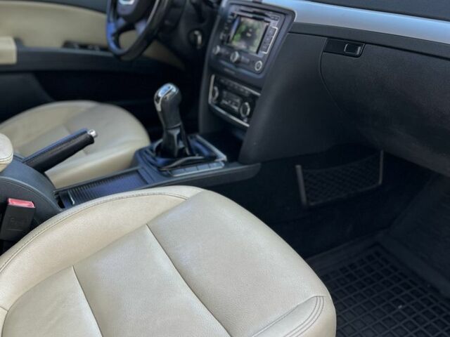 Коричневий Шкода Суперб, об'ємом двигуна 1.4 л та пробігом 242 тис. км за 7499 $, фото 4 на Automoto.ua