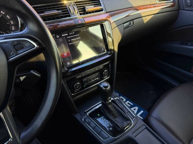 Коричневый Шкода Суперб, объемом двигателя 0 л и пробегом 235 тыс. км за 12600 $, фото 23 на Automoto.ua