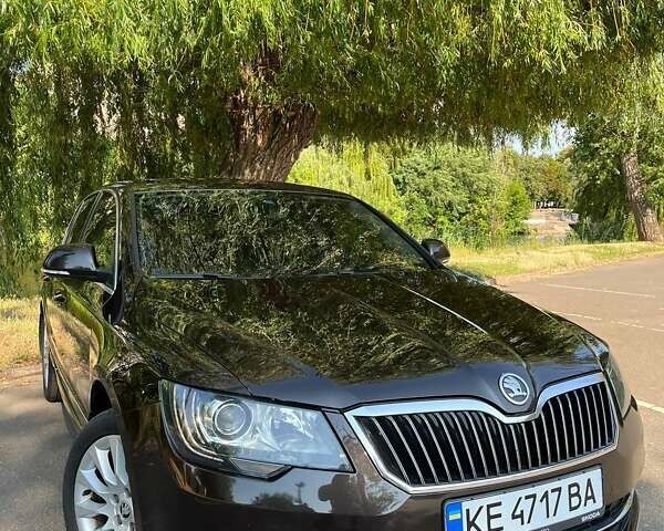 Шкода Суперб 2013 у Кривому Розі на Automoto.ua Коричневий Шкода Суперб, об'ємом двигуна 1.8 л та пробігом 173 тис. км за 11399 $, фото 2 на Automoto.ua