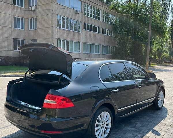 Шкода Суперб 2013 у Кривому Розі на Automoto.ua Коричневий Шкода Суперб, об'ємом двигуна 1.8 л та пробігом 173 тис. км за 11399 $, фото 15 на Automoto.ua