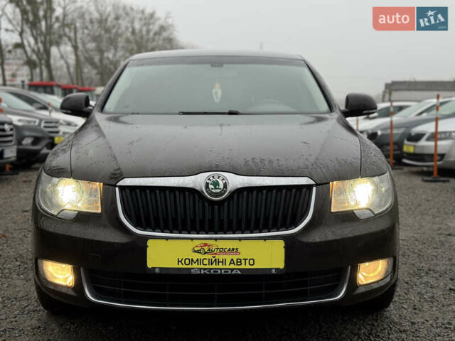 Коричневий Шкода Суперб, об'ємом двигуна 1.8 л та пробігом 227 тис. км за 10300 $, фото 5 на Automoto.ua